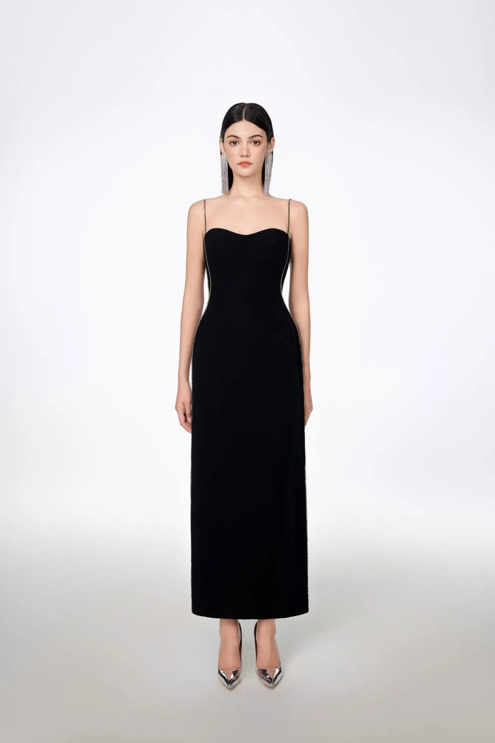Sophia Straight Sweetheart Neck Crepe Midi Dress